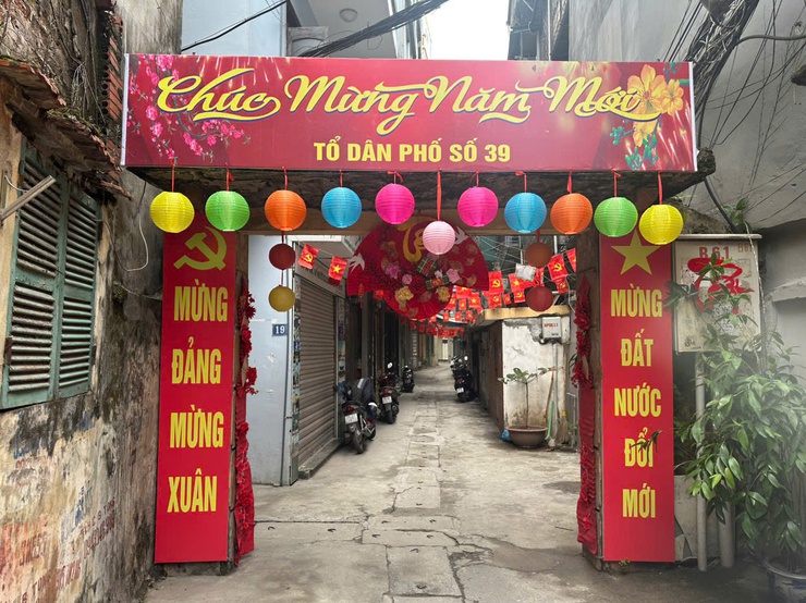 RỘN RÀNG SẮC XUÂN – ĐIỂM CHECK-IN TẾT LAN TỎA KHÔNG KHÍ MỪNG ĐẢNG, MỪNG XUÂN BÍNH NGỌ 2026 TẠI PHƯỜNG BA ĐÌNH- Ảnh 17.