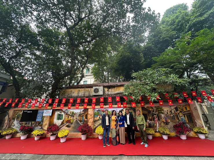RỘN RÀNG SẮC XUÂN – ĐIỂM CHECK-IN TẾT LAN TỎA KHÔNG KHÍ MỪNG ĐẢNG, MỪNG XUÂN BÍNH NGỌ 2026 TẠI PHƯỜNG BA ĐÌNH- Ảnh 32.