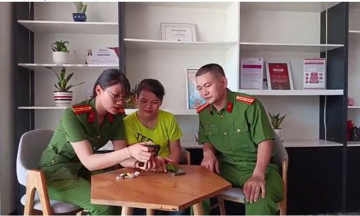 Quảng Bị: bứt phá trong chuyển đổi số - tạo chuyển biến mạnh mẽ trong quản lý, điều hành của hệ thống chính trị

- Ảnh 2.