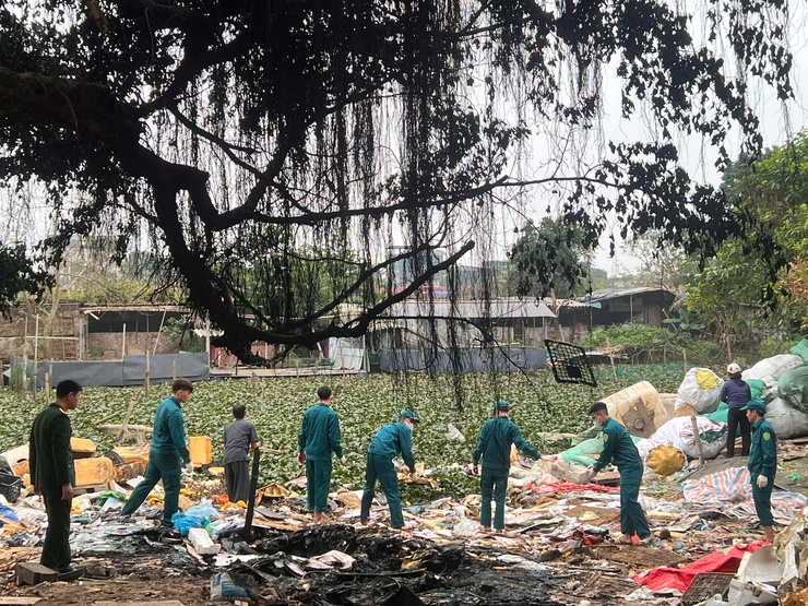 PHƯỜNG LĨNH NAM RA QUÂN CAO ĐIỂM CHỈNH TRANG ĐÔ THỊ, GIẢI QUYẾT ĐIỂM NGHẼN PHỤC VỤ NHÂN DÂN ĐÓN TẾT NGUYÊN ĐÁN BÍNH NGỌ 2026- Ảnh 21.