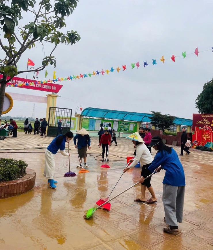 Đoàn Thanh niên xã Quảng Bị làn tỏa yêu thương qua những phần quà Tết nghĩa tình

- Ảnh 7.