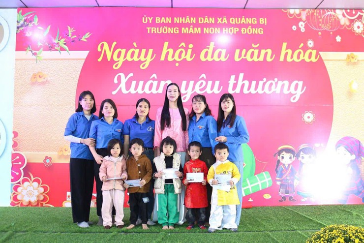 Đoàn Thanh niên xã Quảng Bị làn tỏa yêu thương qua những phần quà Tết nghĩa tình

- Ảnh 3.