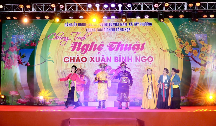 XÃ TÂY PHƯƠNG TỔ CHỨC THÀNH CÔNG CHƯƠNG TRÌNH NGHỆ THUẬT CHÀO XUÂN BÍNH NGỌ 2026- Ảnh 4.