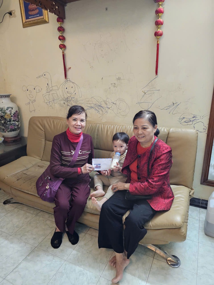 Tết sẻ chia ở Ngọc Hà - Nghĩa tình lan tỏa- Ảnh 21.