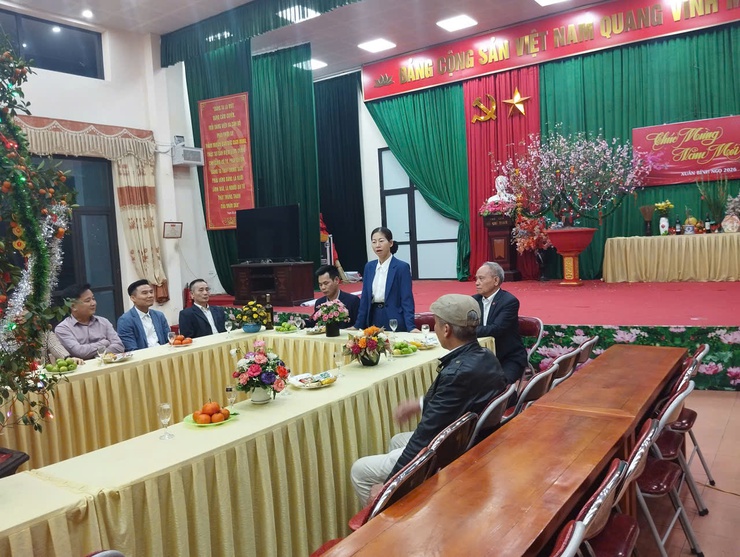 Phường Phú Lương tăng cường kiểm tra, động viên các lực lượng trực tết Nguyên đán Bính Ngọ 2026- Ảnh 4.