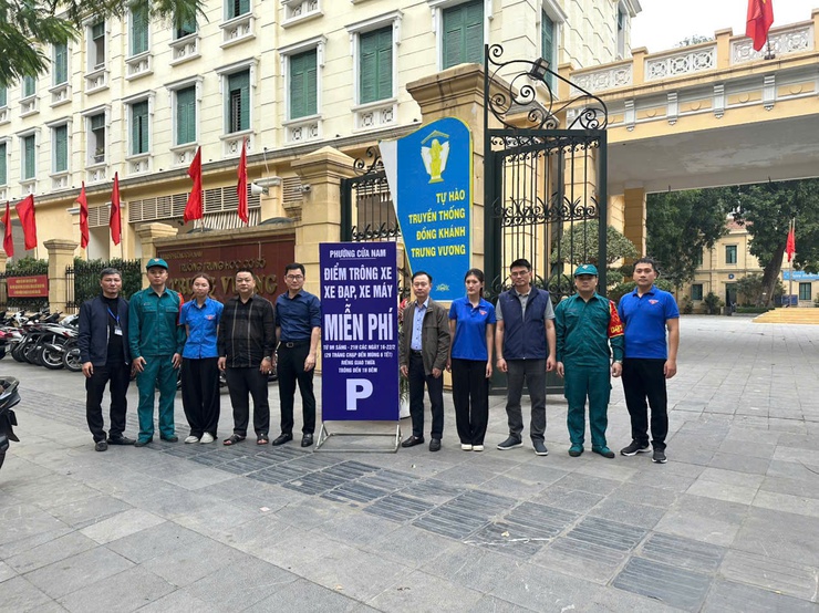 Các điểm trông giữ phương tiện miễn phí trên địa bàn phường Cửa Nam đã sẵn sàng phục vụ nhân dân đón tết 🔔- Ảnh 1.