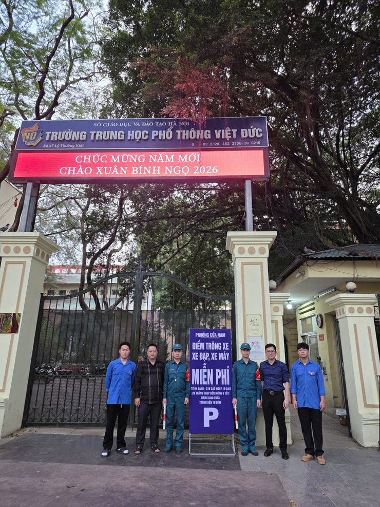 Các điểm trông giữ phương tiện miễn phí trên địa bàn phường Cửa Nam đã sẵn sàng phục vụ nhân dân đón tết 🔔- Ảnh 2.