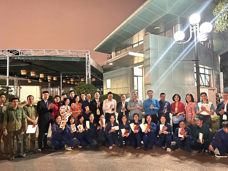 Phường Xuân Đỉnh: Thăm hỏi, động viên người lao động có hoàn cảnh khó khăn dịp Tết Bính Ngọ 2026- Ảnh 6.