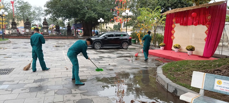 Ban CHQS xã Tam Hưng ra quân tổng dọn vệ sinh đầu Xuân – sẵn sàng phục vụ Lễ hội Chùa Bối Khê 2026- Ảnh 1.