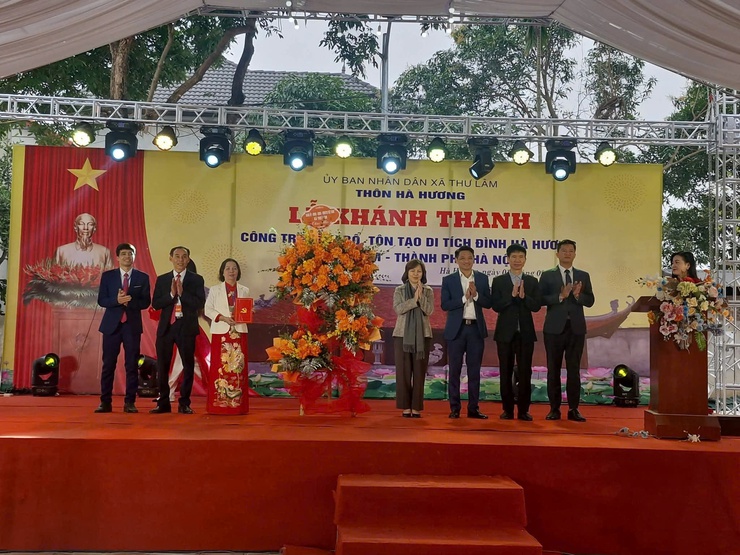 Lễ khánh thành công trình tu bổ, tôn tạo di tích đình Hà Hương xã Thư Lâm Thành phố Hà Nội.- Ảnh 6.