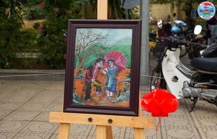 HỘI CHỢ XUÂN 2026 TẠI TRƯỜNG TIỂU HỌC TÂN HÒA DIỄN RA SÔI NỔI, ĐẬM ĐÀ BẢN SẮC TẾT CỔ TRUYỀN- Ảnh 7.