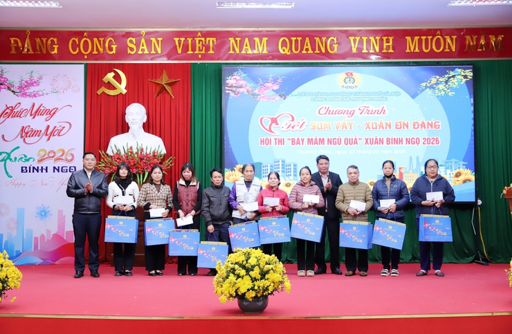 Công đoàn xã Thượng Phúc tổ chức Chương trình “Tết sum vây – Xuân ơn Đảng” và Hội thi “Bày mâm ngũ quả” xuân Bính Ngọ 2026- Ảnh 1.