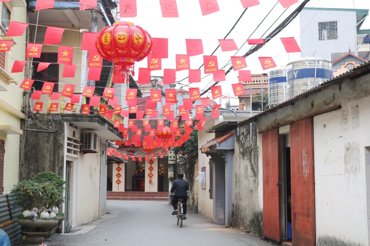 Quốc Oai rực rỡ cờ hoa chào mừng 96 năm Ngày thành lập Đảng Cộng sản Việt Nam, đón Xuân Bính Ngọ và hướng tới ngày hội bầu cử đại biểu Quốc hội và HĐND các cấp- Ảnh 7.