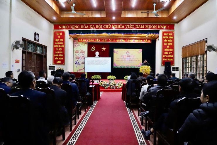 Xã Hồng Vân tập huấn công tác Bầu cử đại biểu Quốc hội, đại biểu HĐND các cấp nhiệm kỳ 2026 – 2031- Ảnh 4.