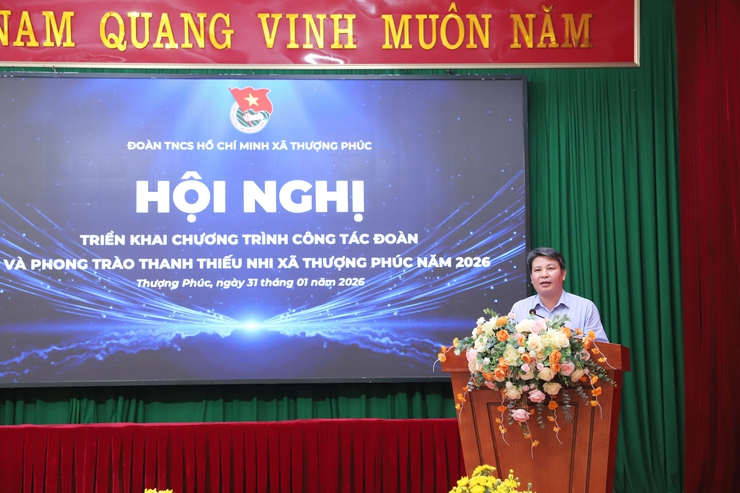 Đoàn thanh niên xã thượng phúc mang Xuân yêu thương đến học sinh có hoàn cảnh khó khăn trong xã- Ảnh 6.