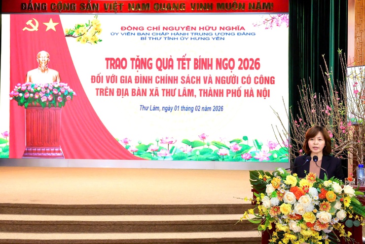 ĐỒNG CHÍ NGUYỄN HỮU NGHĨA- ỦY VIÊN BCH TRUNG ƯƠNG ĐẢNG, BÍ THƯ TỈNH ỦY HƯNG YÊN TỔ CHỨC TRAO QUÀ TẾT NGUYÊN ĐÁN BÍNH NGỌ NĂM 2026 CHO CÁC GIA ĐÌNH CHÍNH SÁCH, NGƯỜI CÓ CÔNG TRÊN ĐỊA BÀN XÃ THƯ LÂM- Ảnh 11.