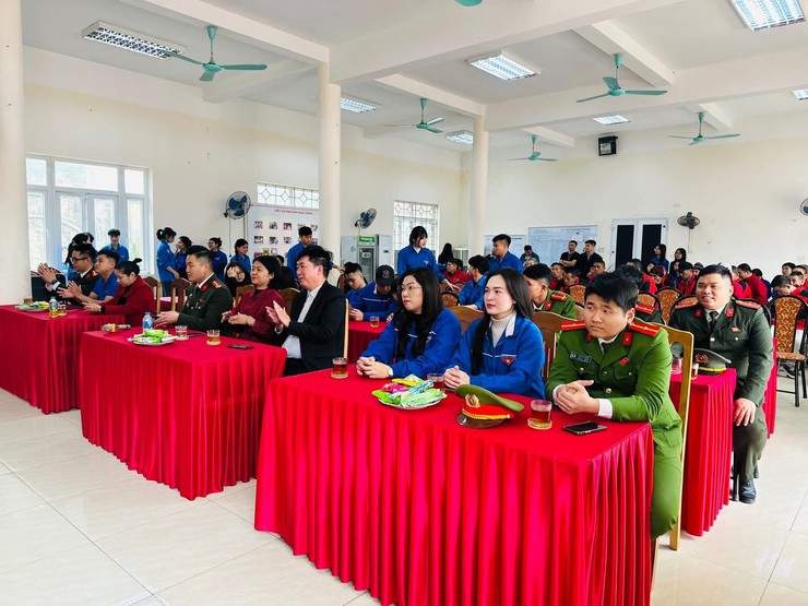 CHUỖI HOẠT ĐỘNG “TRAO XUÂN YÊU THƯƠNG 2026” – LAN TỎA HƠI ẤM TẾT- Ảnh 7.