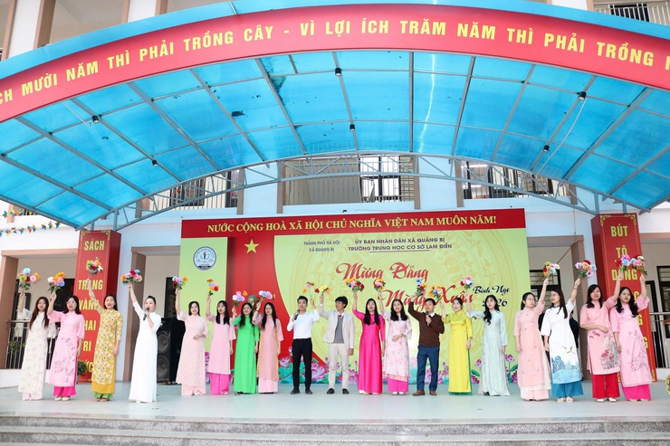 Trường THCS Lam Điền tổ chức Chương trình “Mừng Đảng quang vinh – Mừng xuân thắng lợi”- Ảnh 7.