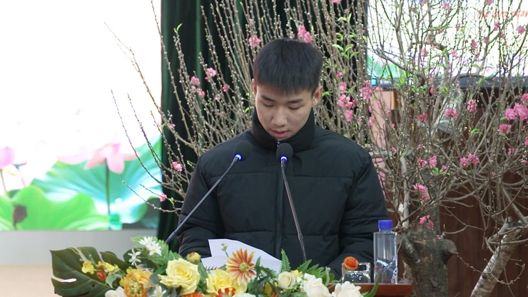 ĐU-HĐND-UBND-UBMTTQ Việt Nam xã Thư Lâm tổ chức hội nghị đón nhận quân nhân hoàn thành nghĩa vụ quân sự trở về địa phương và giao nhiệm vụ cho công dân chuẩn bị lên đường nhập ngũ, thực hiện nghĩa vụ tham gia công an nhân dân  năm 2025- Ảnh 10.