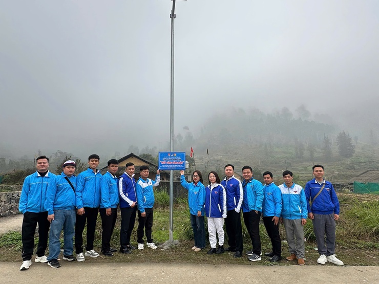 Tuổi trẻ xã Phúc Lộc tổ chức chương trình "Xuân biên cương ấm tình tuổi trẻ" và hành trình " Tôi yêu Tổ quốc tôi" năm 2026- Ảnh 5.