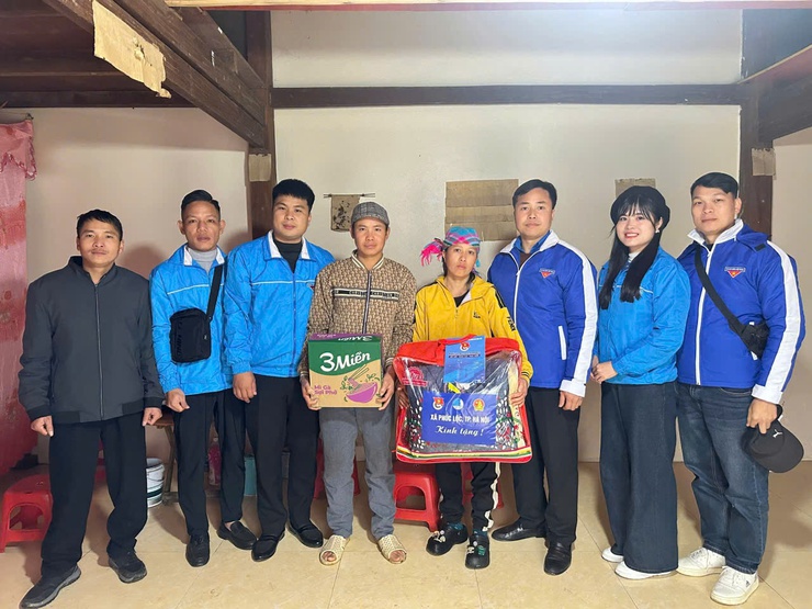 Tuổi trẻ xã Phúc Lộc tổ chức chương trình "Xuân biên cương ấm tình tuổi trẻ" và hành trình " Tôi yêu Tổ quốc tôi" năm 2026- Ảnh 2.