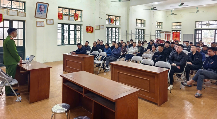 PHƯỜNG YÊN NGHĨA TỔ CHỨC TUYÊN TRUYỀN, TẬP HUẤN PHÒNG CHÁY, CHỮA CHÁY - Ảnh 1.