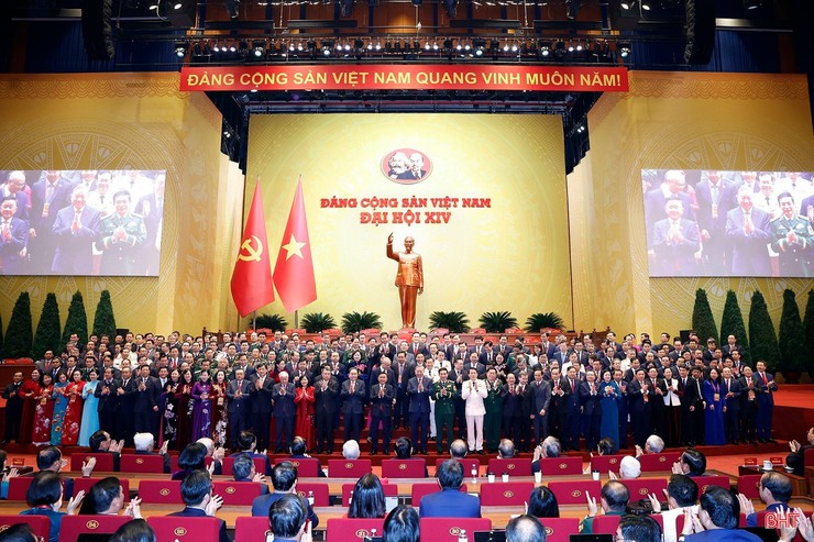 Đảng Cộng sản Việt Nam vững vàng đưa đất nước vào kỷ nguyên phát triển mới- Ảnh 3.