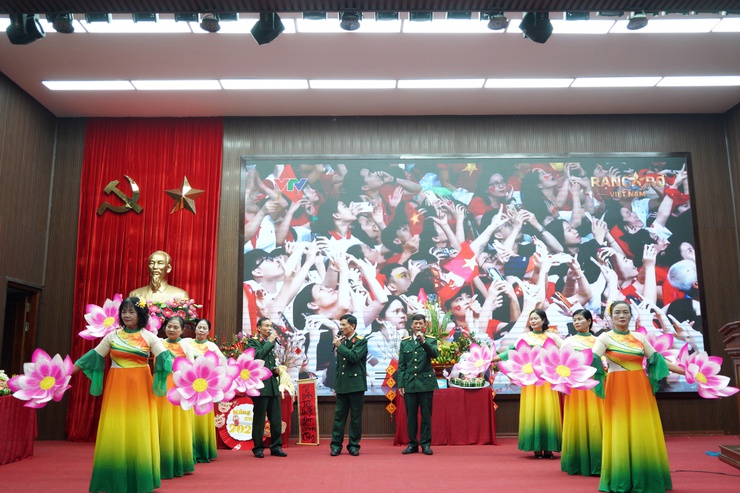 Phường Chương Mỹ tổ chức chương trình “Tết sum vầy – Xuân ơn Đảng”- Ảnh 3.