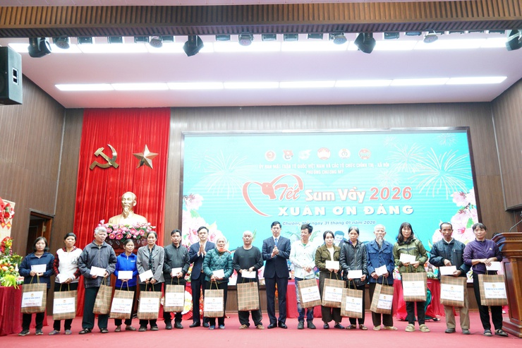 Phường Chương Mỹ tổ chức chương trình “Tết sum vầy – Xuân ơn Đảng”- Ảnh 20.