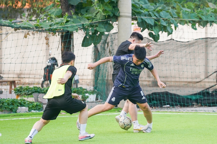 Đội Công an phường Từ Liêm giành giải Nhất giải bóng đá giao lưu chào mừng Đại hội XIV của Đảng- Ảnh 8.