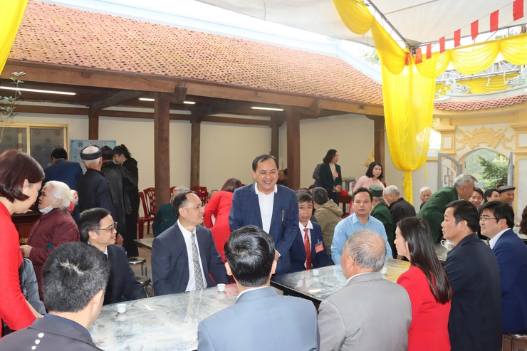 Lễ cắt băng khánh thành Di tích lịch sử văn hóa cấp Quốc gia Đình Phong Triều- Ảnh 1.