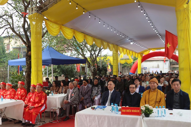 Lễ cắt băng khánh thành Di tích lịch sử văn hóa cấp Quốc gia Đình Phong Triều- Ảnh 4.