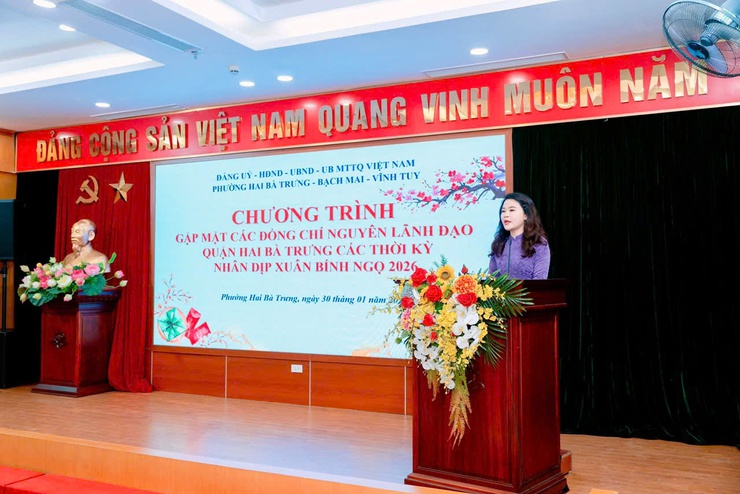 Ấm áp, nghĩa tình - 3 phường Hai Bà Trưng, Bạch Mai, Vĩnh Tuy tổ chức buổi gặp mặt các đồng chí nguyên lãnh đạo quận Hai Bà Trưng qua các thời kỳ nhân dịp Tết Nguyên đán Bính Ngọ 2026.- Ảnh 2.