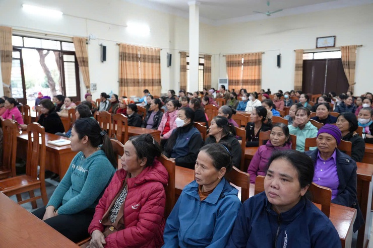 Hội LHPN xã triển khai Cuộc vận động “ Xây dựng gia đình 5 không, 3 sạch, 3 an” năm 2026- Ảnh 2.