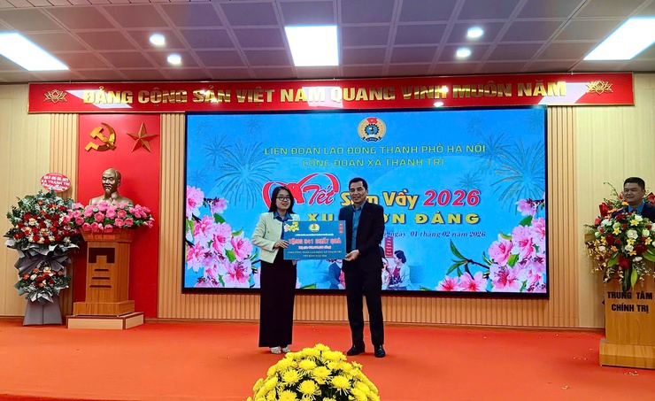 Ấm áp Chương trình “Tết Sum vầy – Xuân ơn Đảng” tại xã Thanh Trì - Ảnh 1.