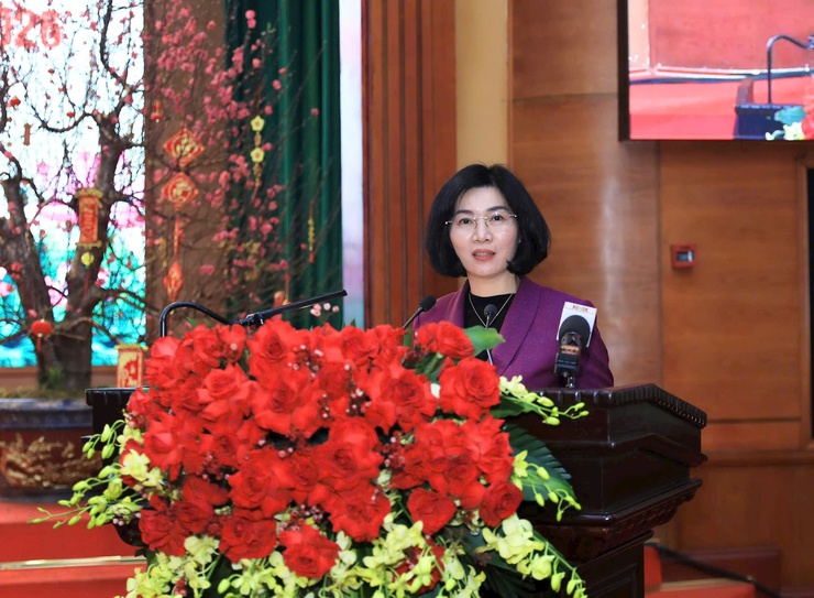 Hội nghị giao ban Thành ủy - HĐND – UBND - Ủy ban MTTQ Việt Nam thành phố Hà Nội với cơ sở tháng 01/2026- Ảnh 6.