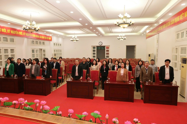 LỄ SINH HOẠT DƯỚI CỜ THÁNG 02 CƠ QUAN ĐẢNG ỦY VÀ CƠ QUAN HĐND-UBND PHƯỜNG BỒ ĐỀ- Ảnh 1.