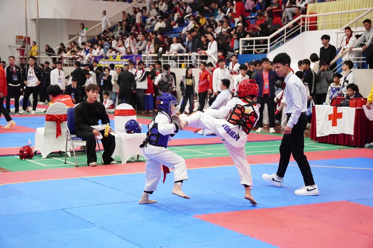 Đoàn vận động viên phường Từ Liêm giành nhiều thành tích tại Festival Taekwondo Hà Nội mở rộng năm 2026- Ảnh 1.