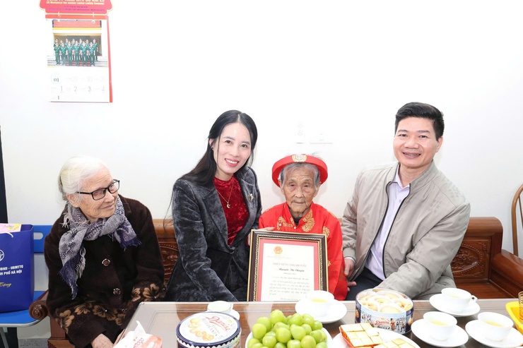 Vân Đình: Tổ chức 6 đoàn thăm, tặng quà nhân dịp Tết Nguyên đán Bính Ngọ năm 2026- Ảnh 11.