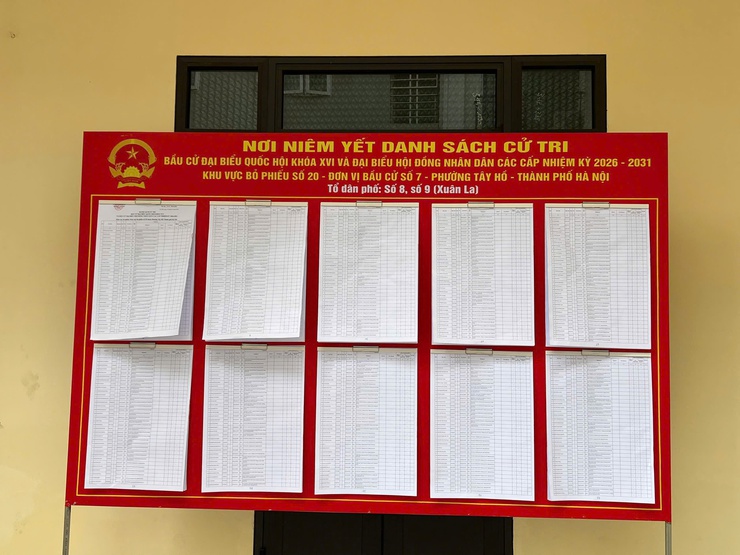 Phường Tây Hồ hoàn thành niêm yết danh sách cử tri phục vụ bầu cử Quốc hội khóa XVI và HĐND các cấp nhiệm kỳ 2026 - 2031- Ảnh 20.