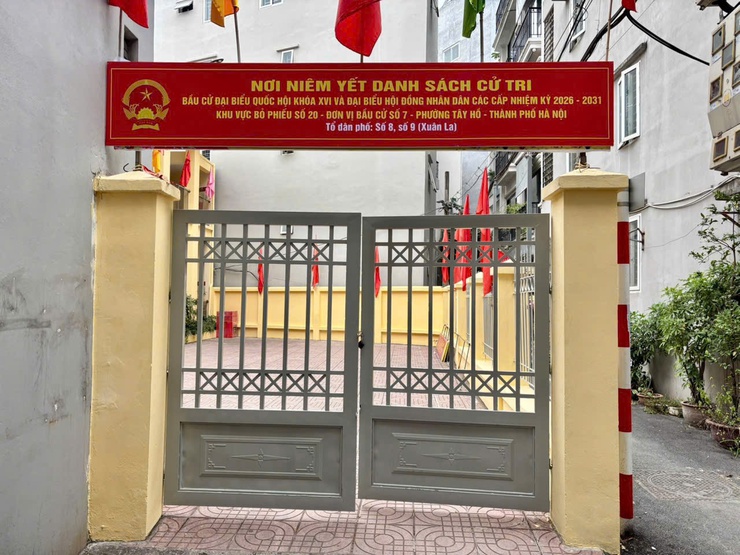 Phường Tây Hồ hoàn thành niêm yết danh sách cử tri phục vụ bầu cử Quốc hội khóa XVI và HĐND các cấp nhiệm kỳ 2026 - 2031- Ảnh 12.