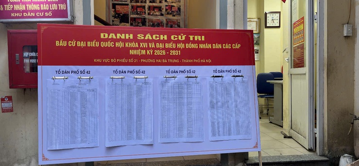 Phường Hai Bà Trưng: Niêm yết danh sách cử tri bầu cử đại biểu Quốc hội khóa XVI và bầu cử đại biểu Hội đồng nhân dân các cấp nhiệm kỳ 2026 - 2031.- Ảnh 11.