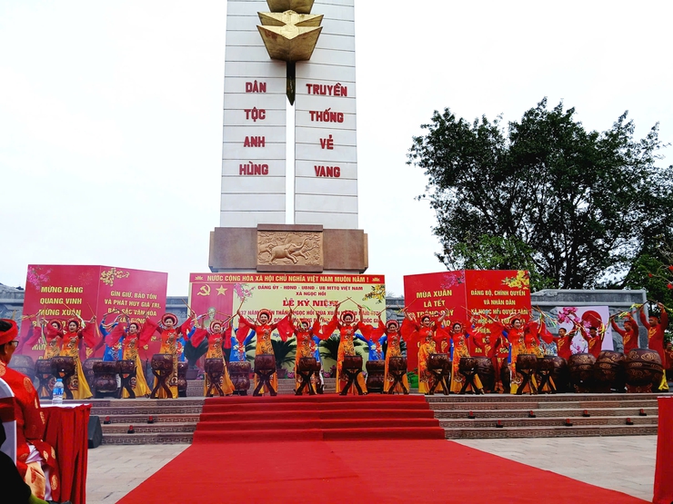 Tự hào Chiến thắng Ngọc Hồi 237 năm (1789): Khánh thành, đón nhận Di tích lịch sử cấp Quốc gia và phát động Tết trồng cây “Đời đời nhớ ơn Bác Hồ” Xuân Bính Ngọ 2026- Ảnh 4.