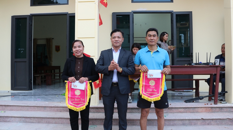 SÔI NỔI GIẢI BÓNG CHUYỀN HƠI CHÀO XUÂN BÍNH NGỌ VÀ LỄ HỘI TRUYỀN THỐNG NĂM 2026- Ảnh 5.