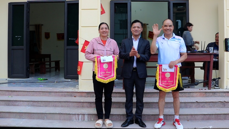 SÔI NỔI GIẢI BÓNG CHUYỀN HƠI CHÀO XUÂN BÍNH NGỌ VÀ LỄ HỘI TRUYỀN THỐNG NĂM 2026- Ảnh 6.