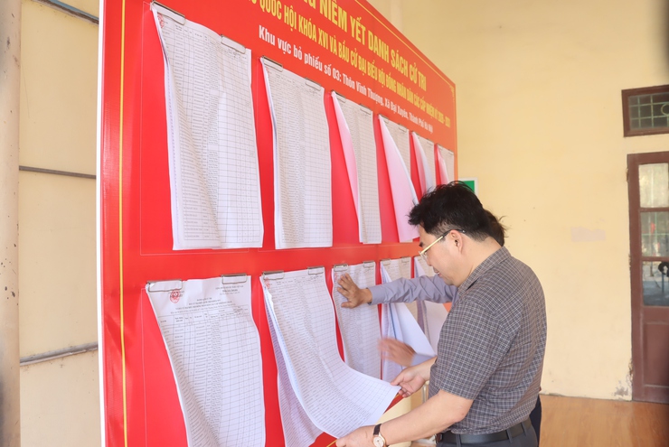 Đồng chí Bí thư Đảng ủy xã kiểm tra công tác bầu cử và sản xuất vụ xuân năm 2026- Ảnh 11.