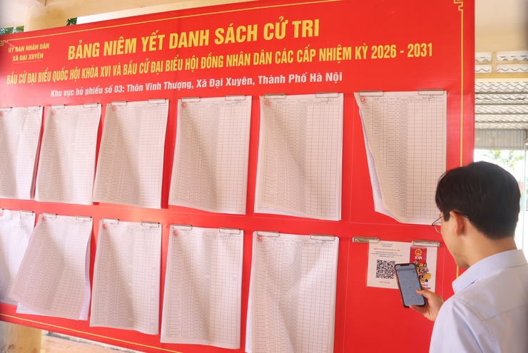 Đồng chí Bí thư Đảng ủy xã kiểm tra công tác bầu cử và sản xuất vụ xuân năm 2026- Ảnh 13.