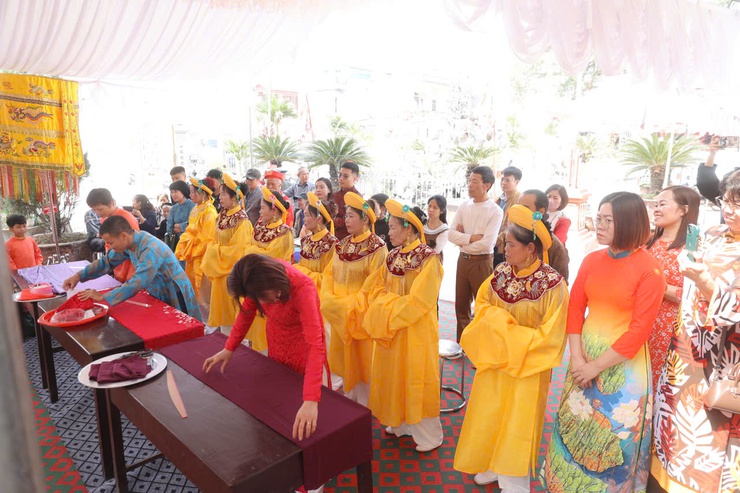 TRẠCH XÁ LONG TRỌNG TỔ CHỨC LỄ KHAI KIM, KHAI KÉO NGHỀ MAY ÁO DÀI TRUYỀN THỐNG XUÂN 2026- Ảnh 2.