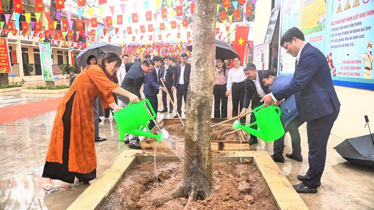 Hòa Xá phát động “Tết trồng cây đời đời nhớ ơn Bác Hồ” Xuân Bính Ngọ 2026- Ảnh 3.