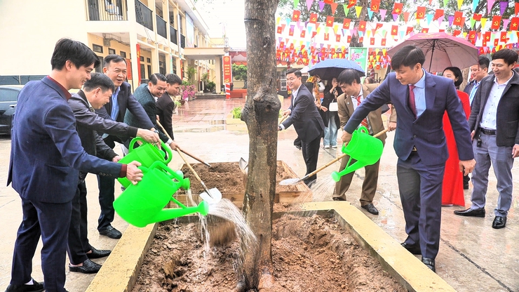 Hòa Xá phát động “Tết trồng cây đời đời nhớ ơn Bác Hồ” Xuân Bính Ngọ 2026- Ảnh 1.